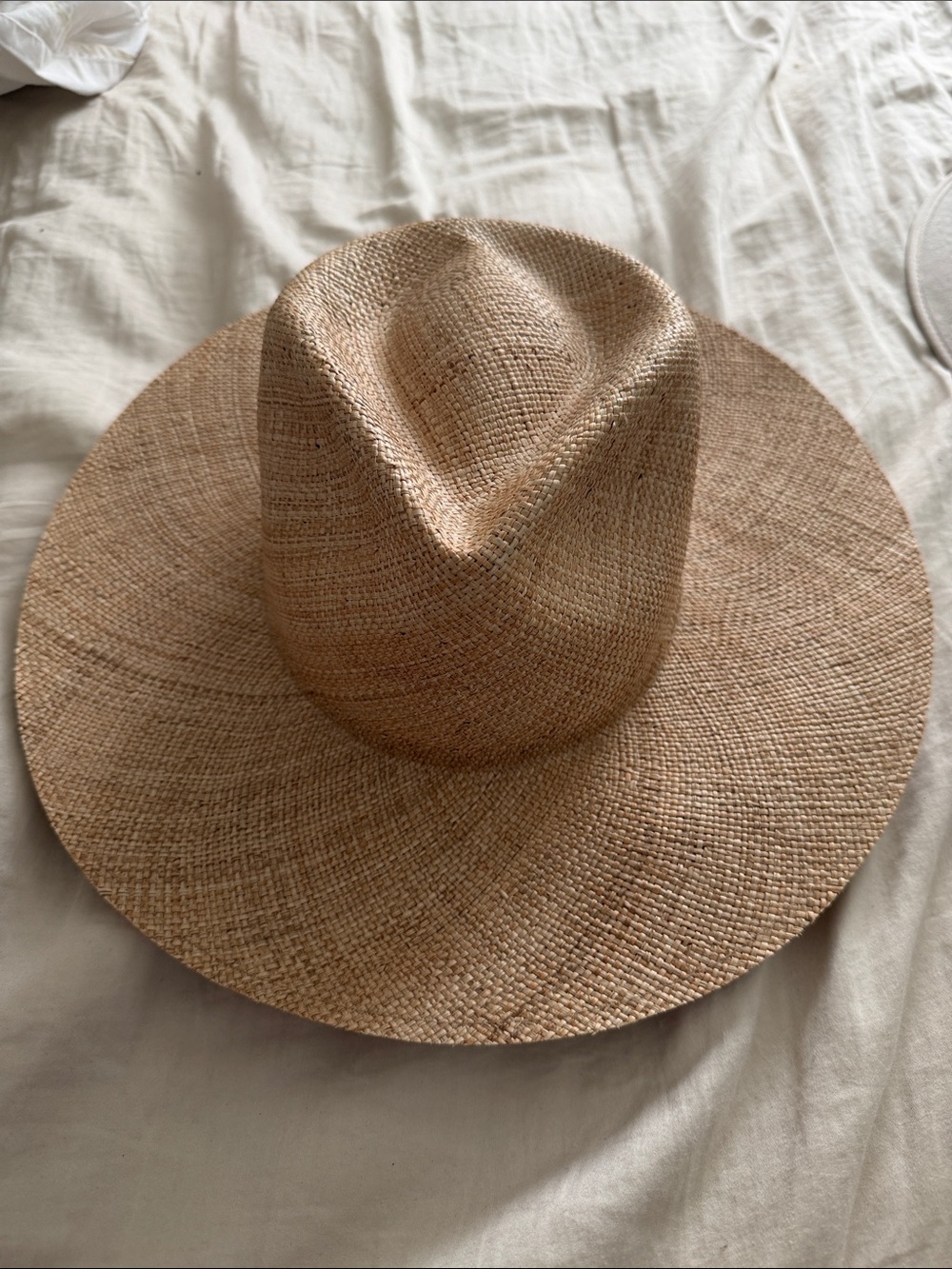 NWT Janessa Leone Misha hat